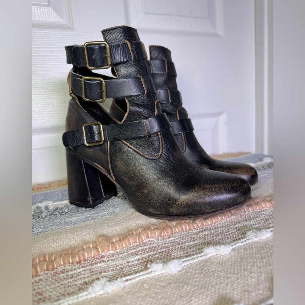 Freebird Brown Heeled Boots with Buckle Straps